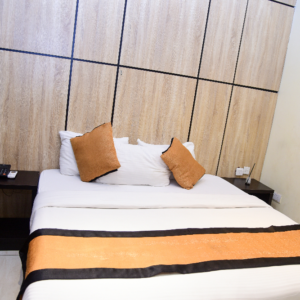 Alommah Standard Room 103