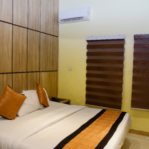 Alommah Standard Room 104
